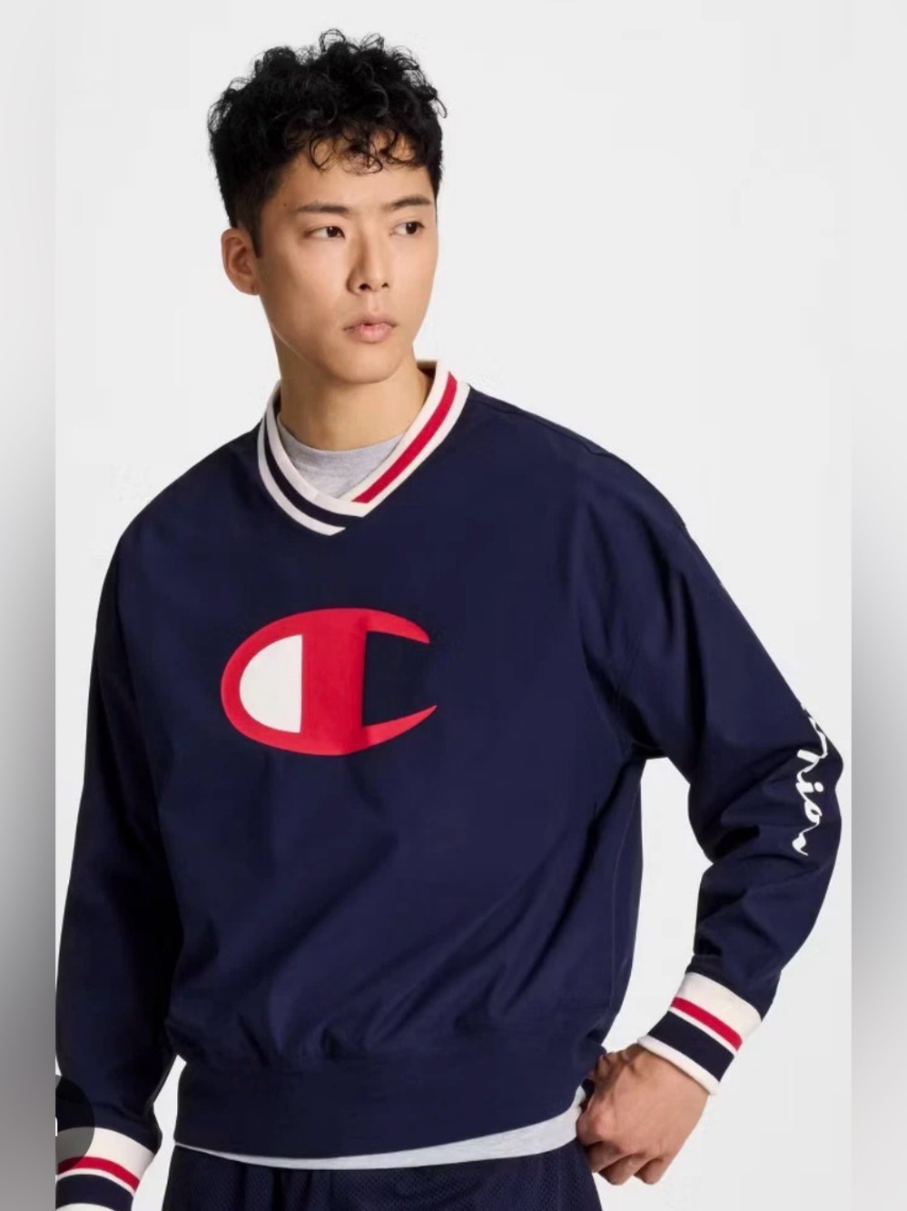 Champion Men’s Navy V‑Neck Pullover with Red Logo Size Small